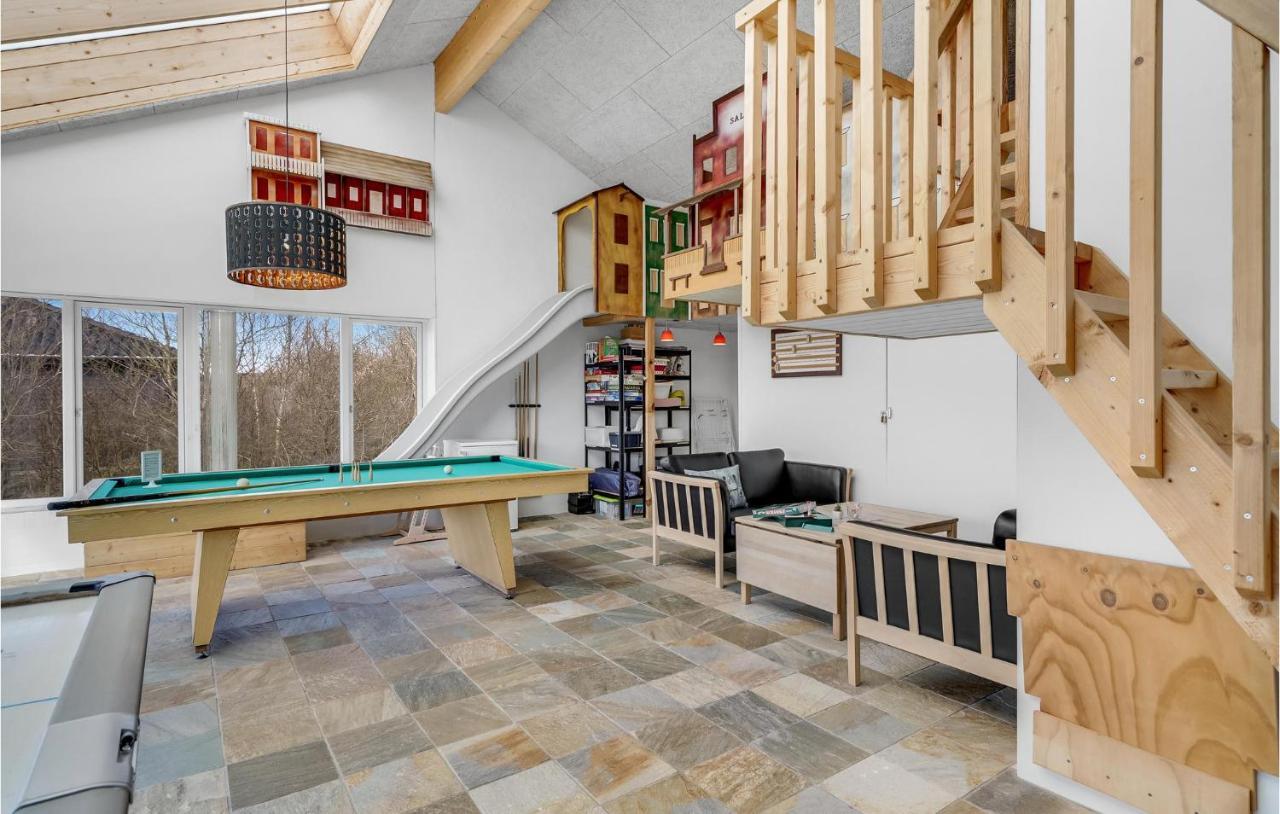 Nice Home In Tarm With Kitchen 외부 사진