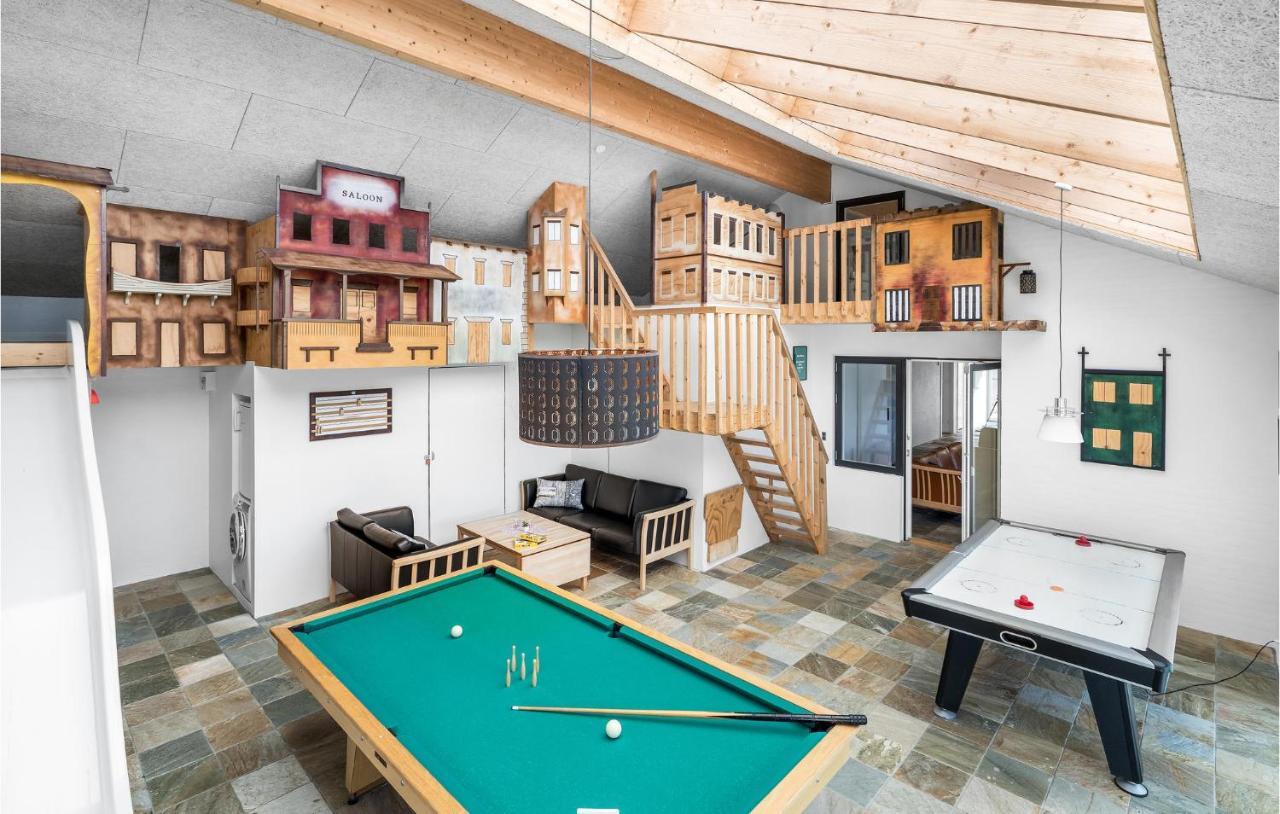 Nice Home In Tarm With Kitchen 외부 사진